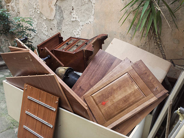 Best Retail Junk Removal  in Nesconset, NY
